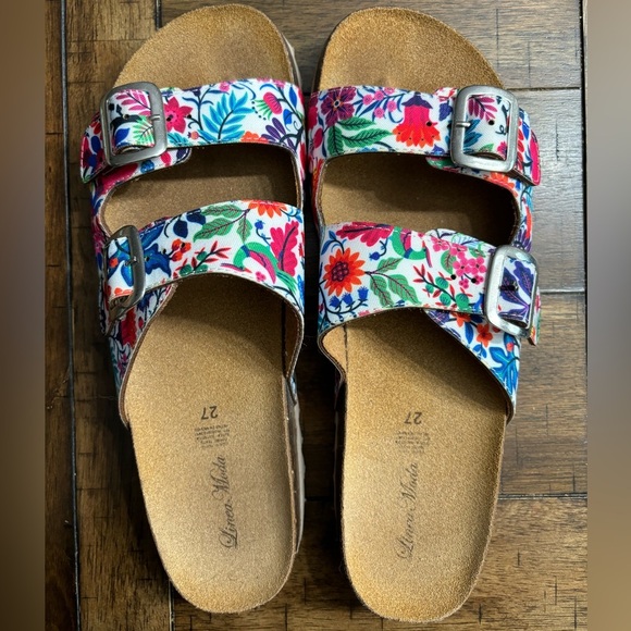 Linea Moda Shoes - Linea Moda brand new sandals